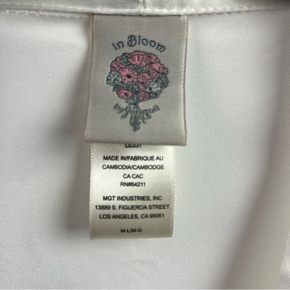 In Bloom by Jonquil Bride Satin Robe Ivory Lace Sleeves Tie Belt Medium/Large - Picture 11 of 12